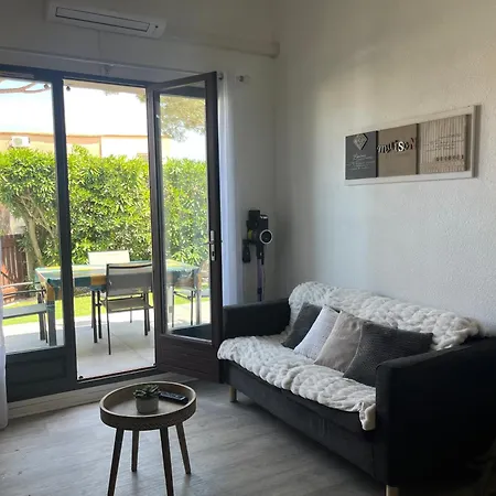Maison Climatisee A Cyprien Plage, Avec Piscine Et 4 Velos, A 800 Metres De La